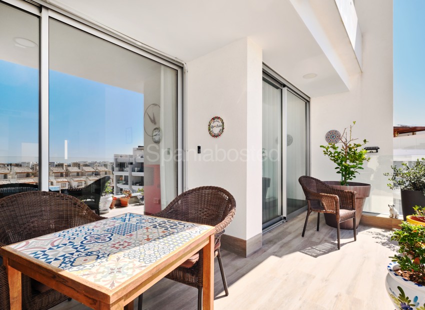 Resale - Apartment -
Orihuela Costa - Villamartin