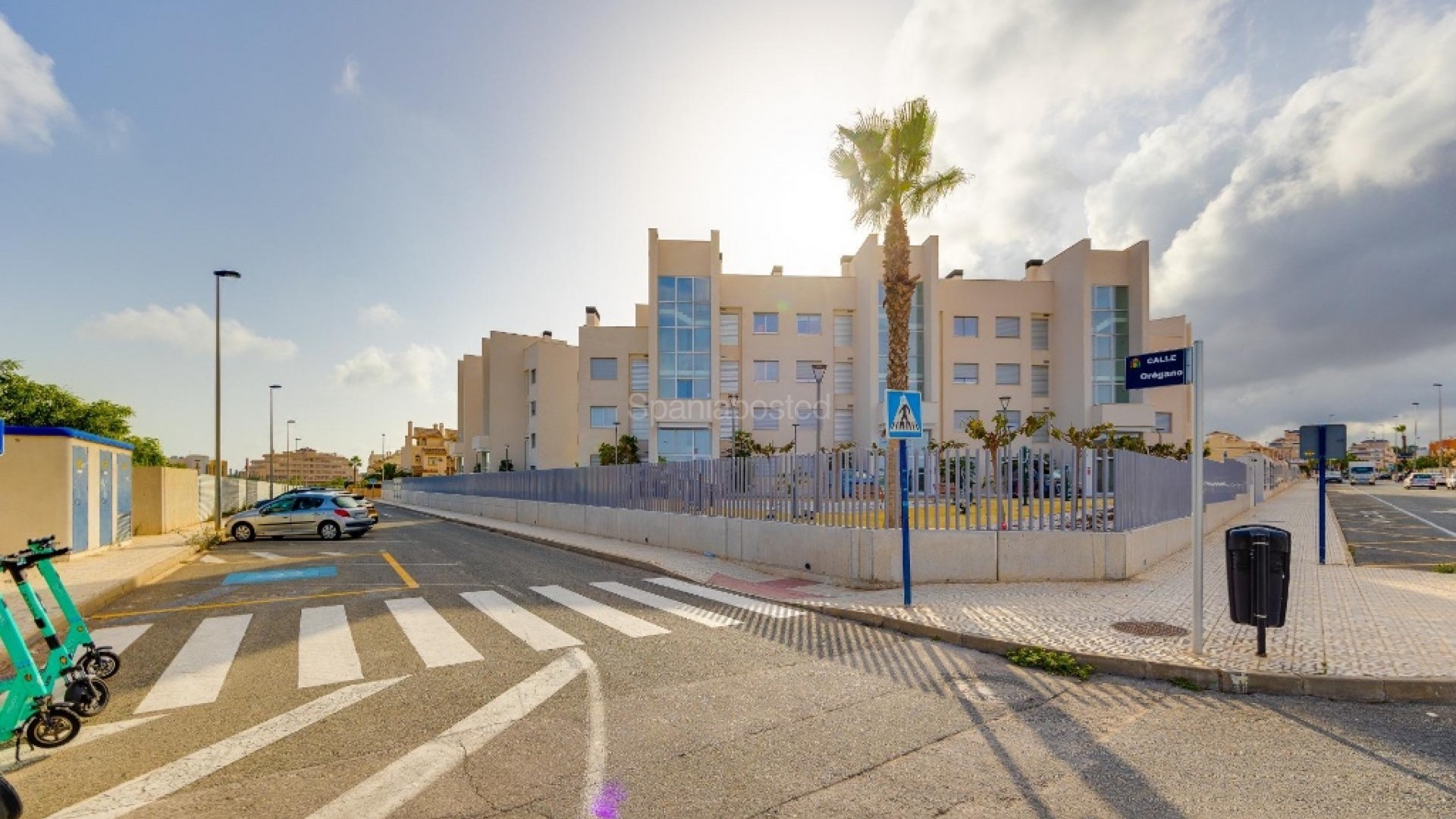 Resale - Apartment -
Orihuela Costa - Villamartin