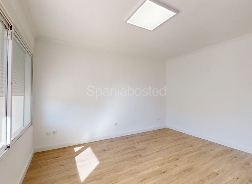 Resale - Apartment -
Orihuela Costa - Villamartin