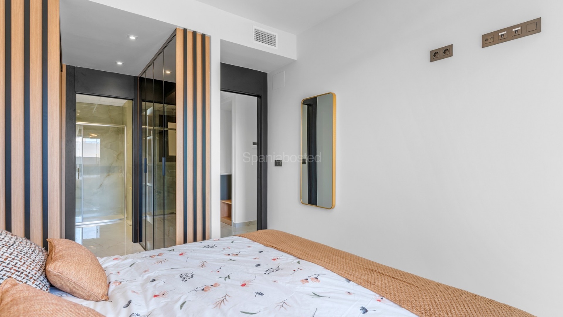 Resale - Apartment -
Orihuela Costa