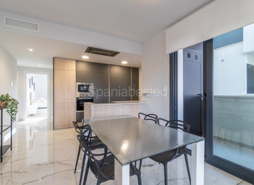Resale - Apartment -
Orihuela Costa