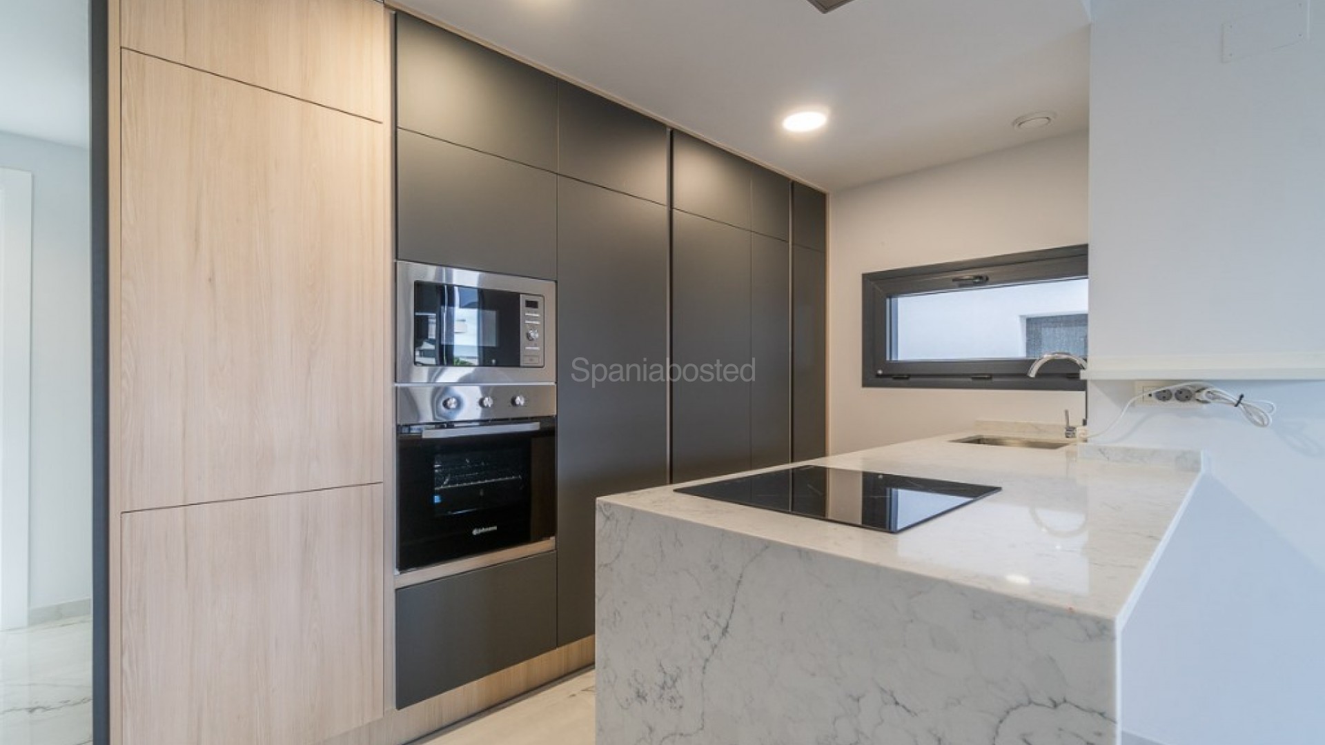 Resale - Apartment -
Orihuela Costa