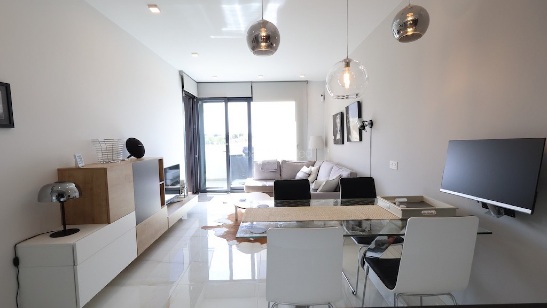 Resale - Apartment -
Orihuela Costa