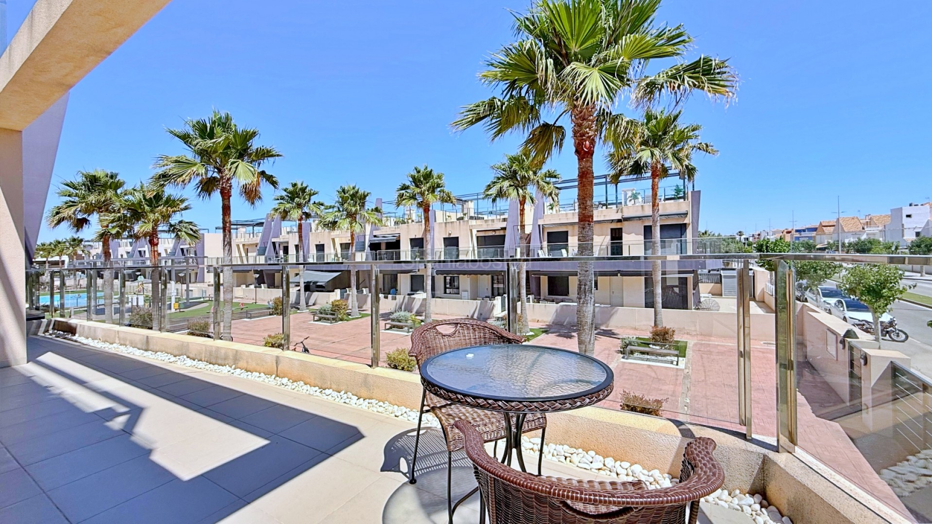 Resale - Apartment -
Pilar de la Horadada - Torre de la Horadada