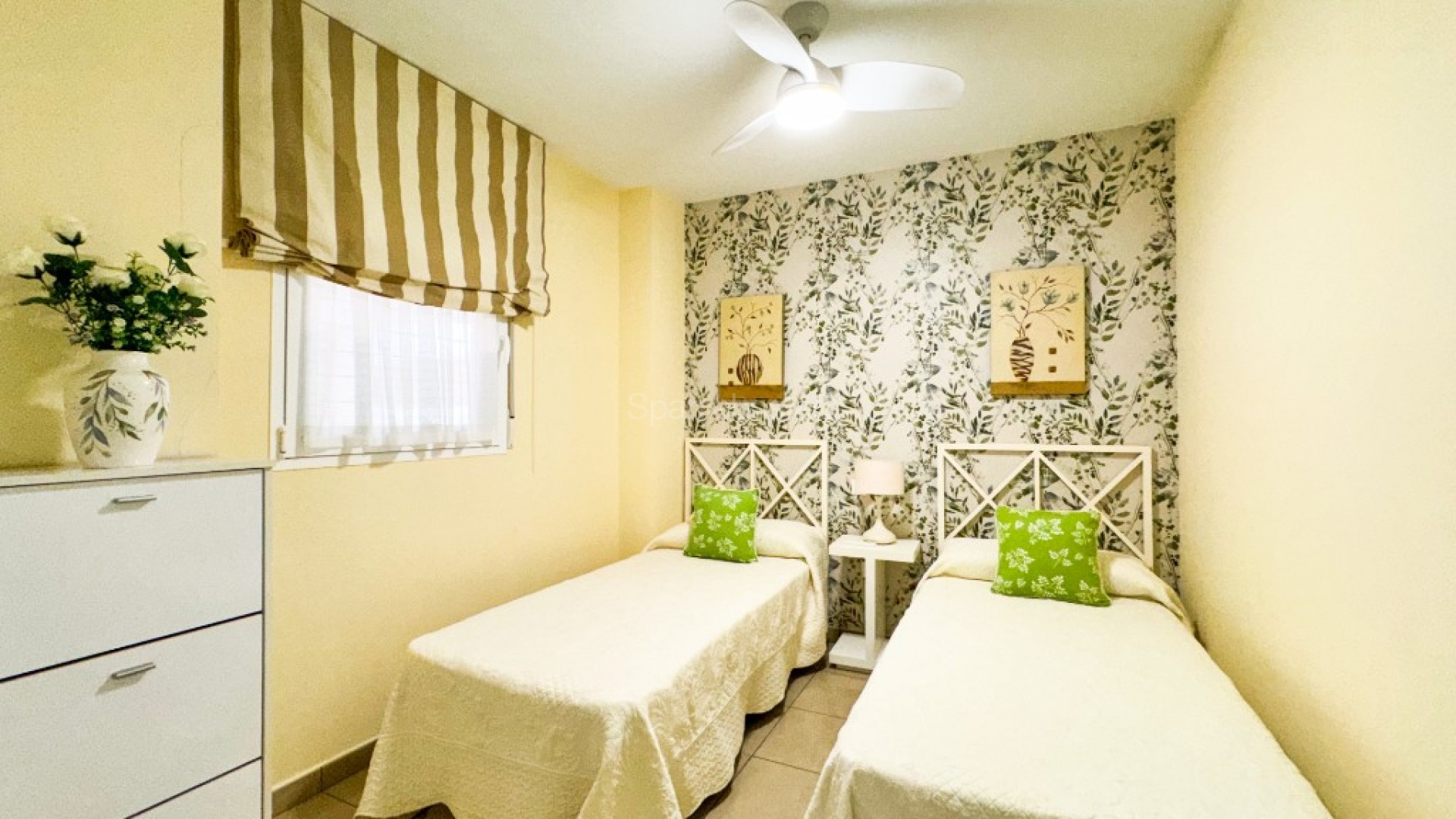 Resale - Apartment -
Playa Flamenca