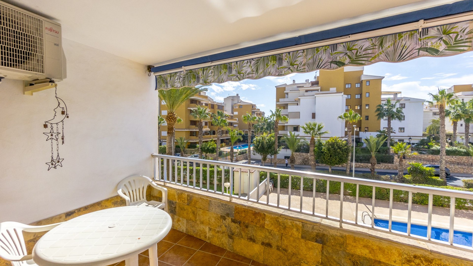 Resale - Apartment -
Punta Prima - El Acequión