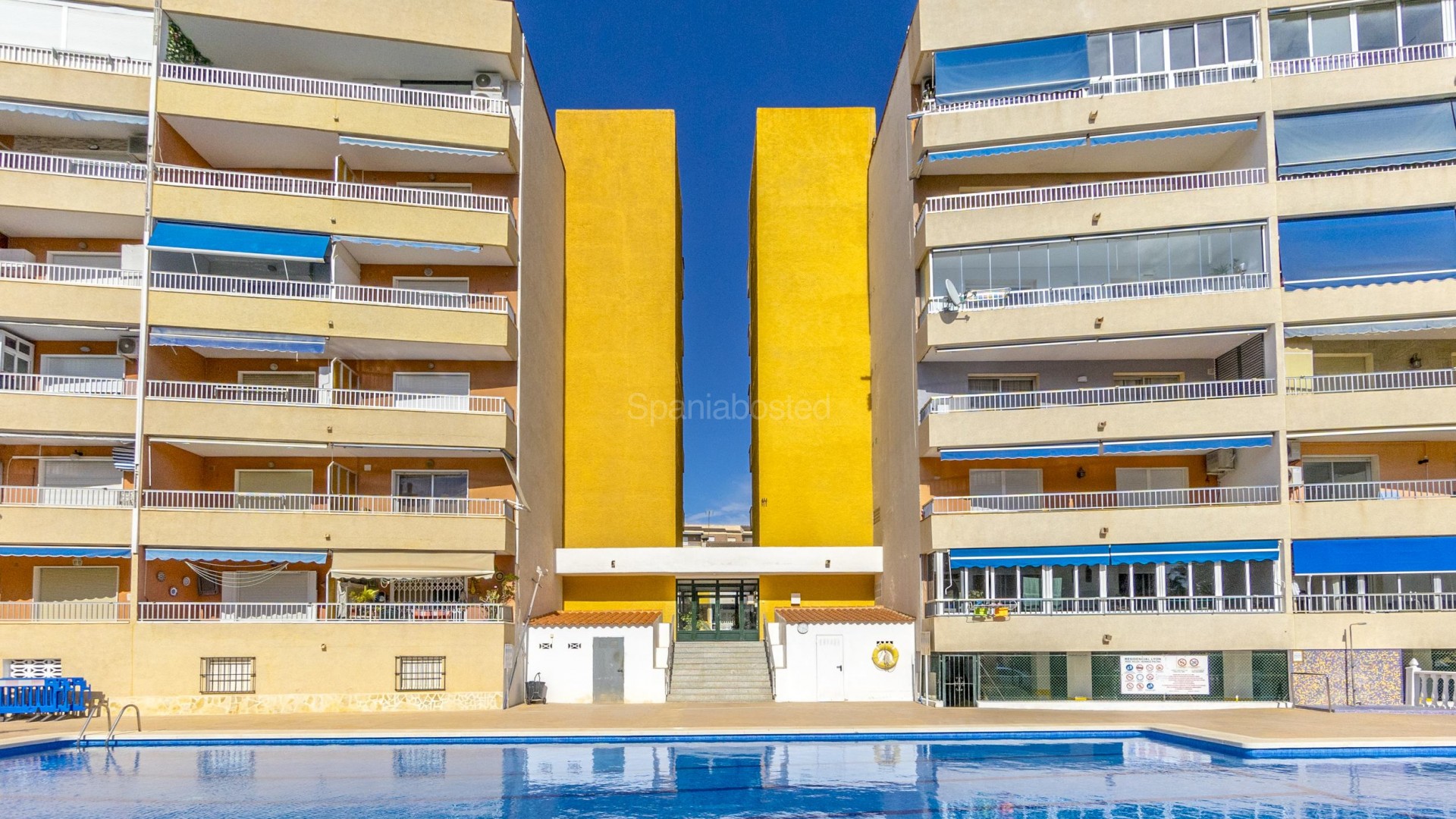 Resale - Apartment -
Punta Prima - El Acequión