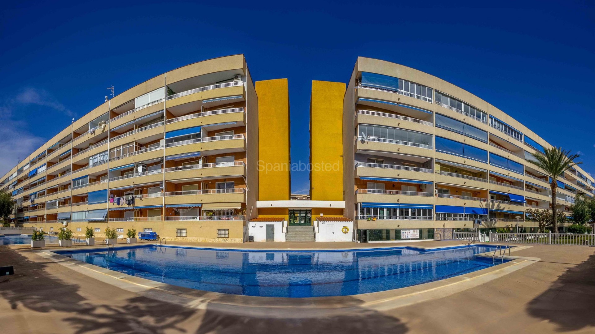 Resale - Apartment -
Punta Prima - El Acequión