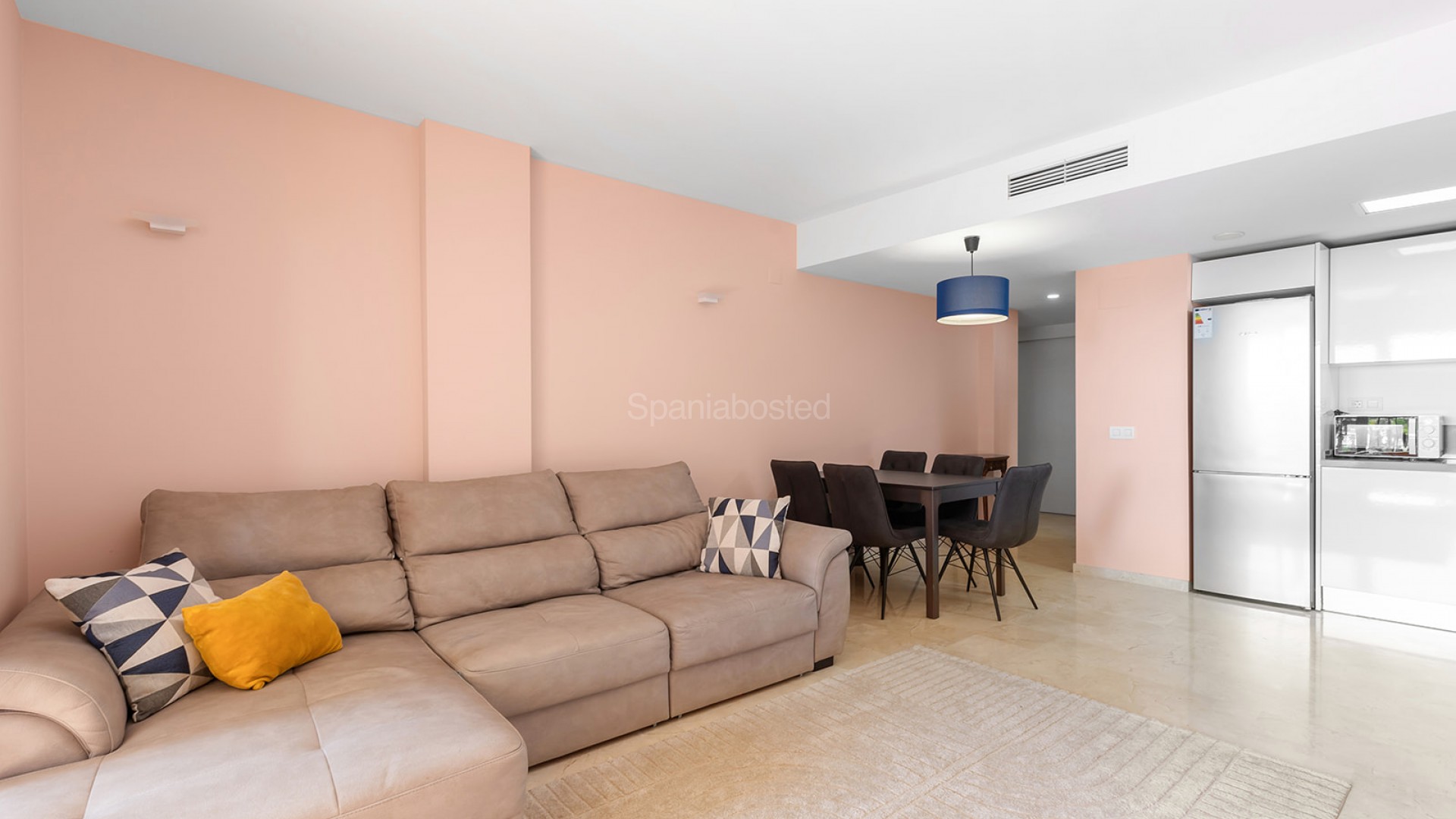 Resale - Apartment -
Punta Prima