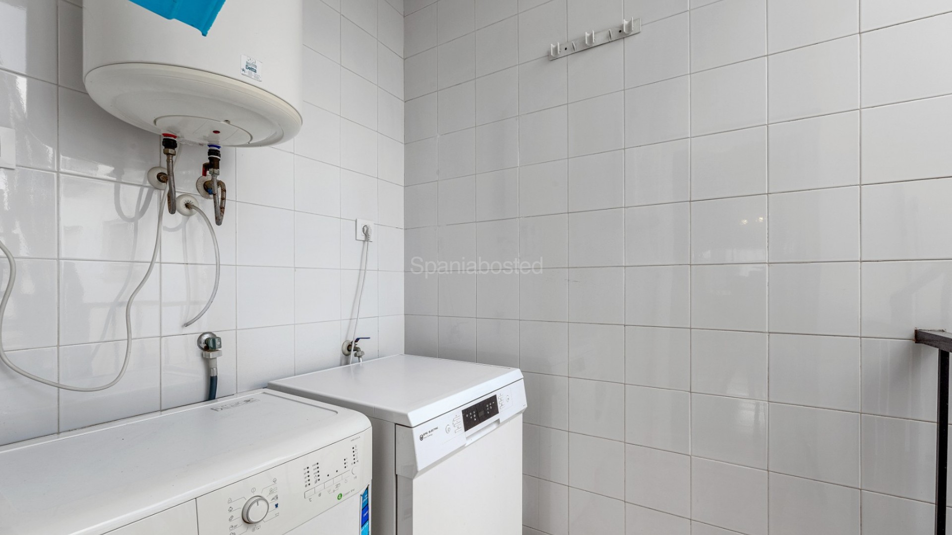 Resale - Apartment -
Punta Prima