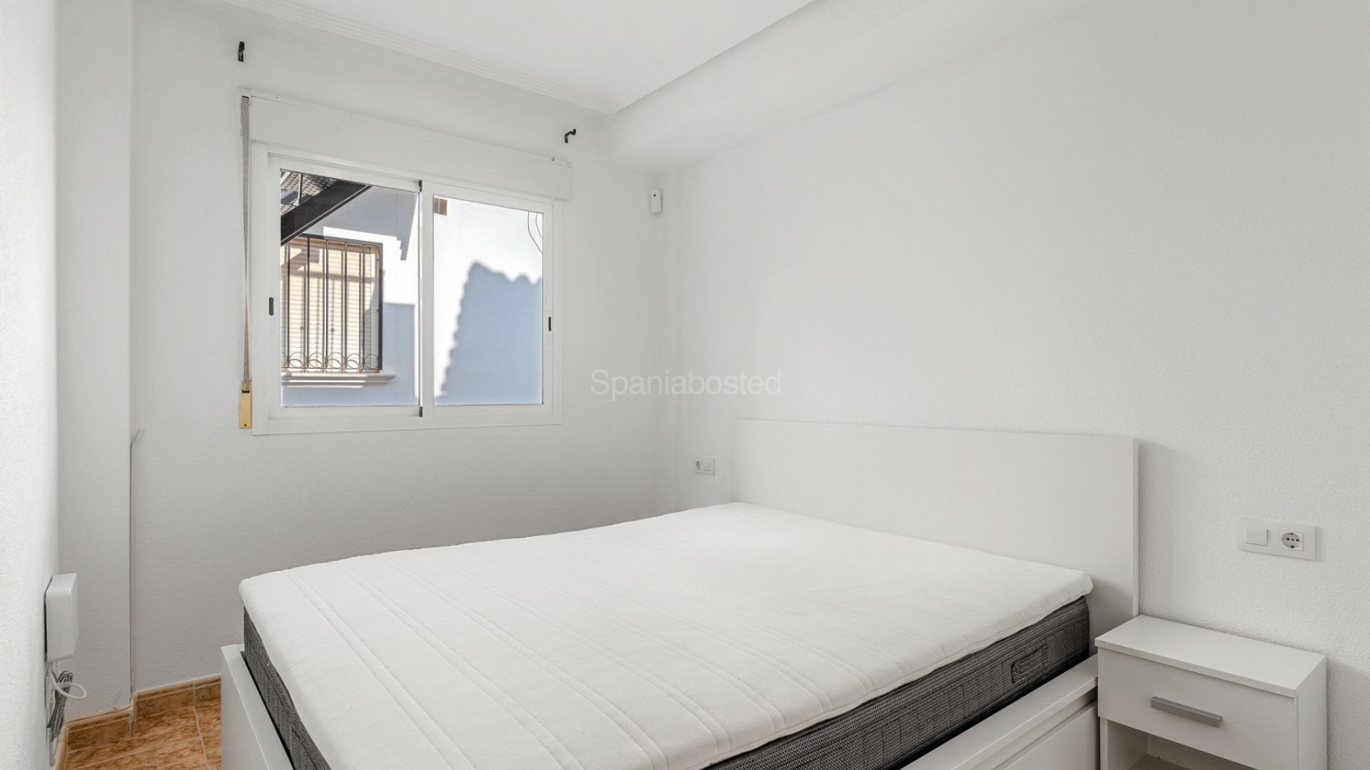 Resale - Apartment -
Punta Prima