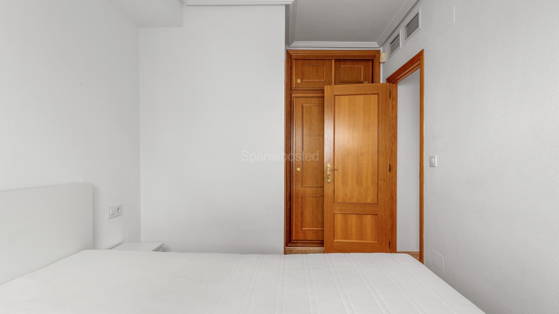 Resale - Apartment -
Punta Prima