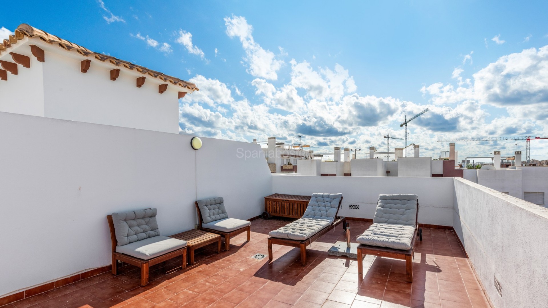 Resale - Apartment -
Punta Prima