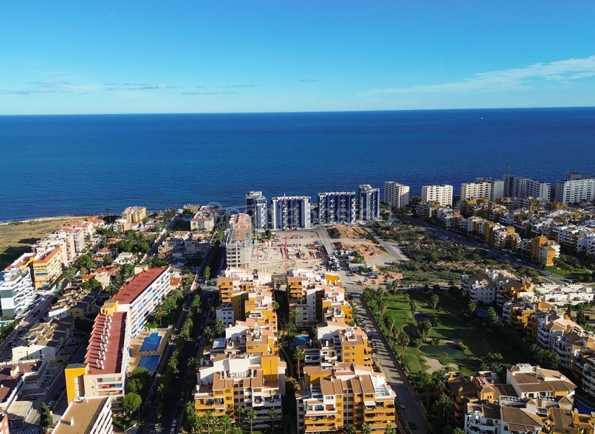 Resale - Apartment -
Punta Prima