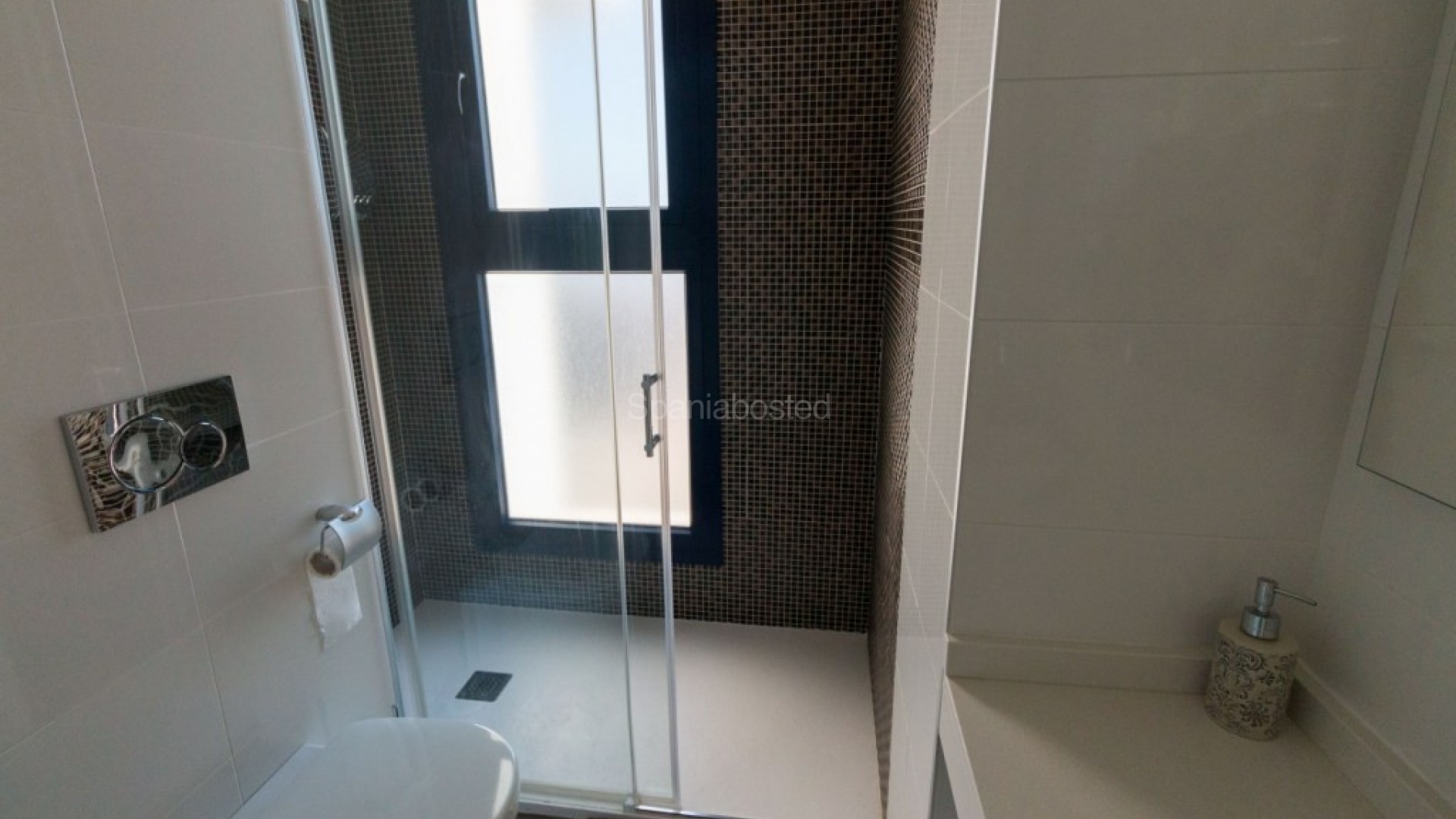 Resale - Apartment -
Punta Prima