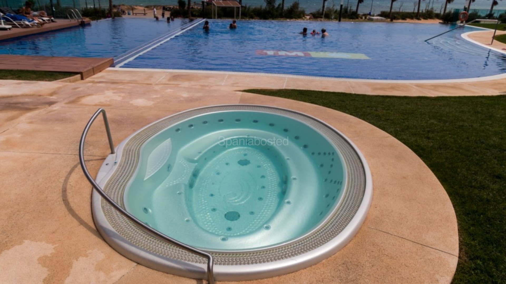 Resale - Apartment -
Punta Prima