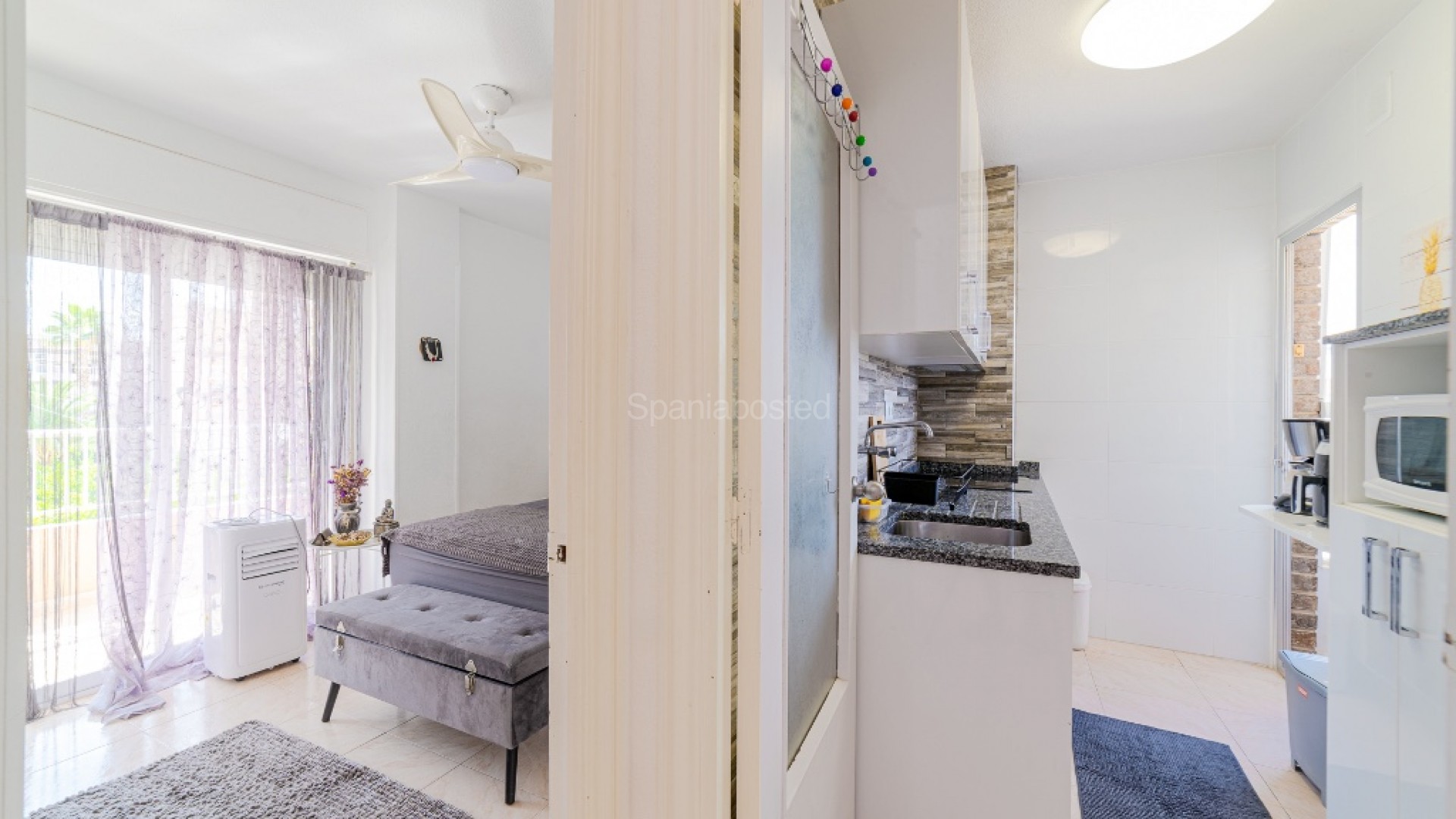 Resale - Apartment -
Punta Prima