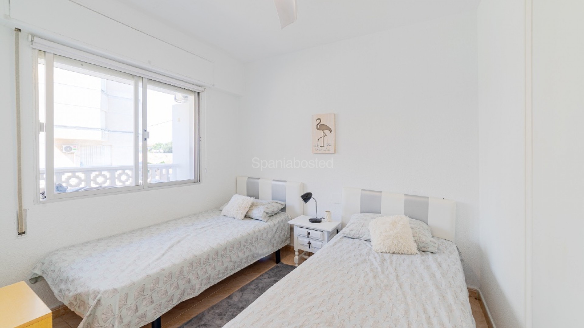 Resale - Apartment -
Punta Prima