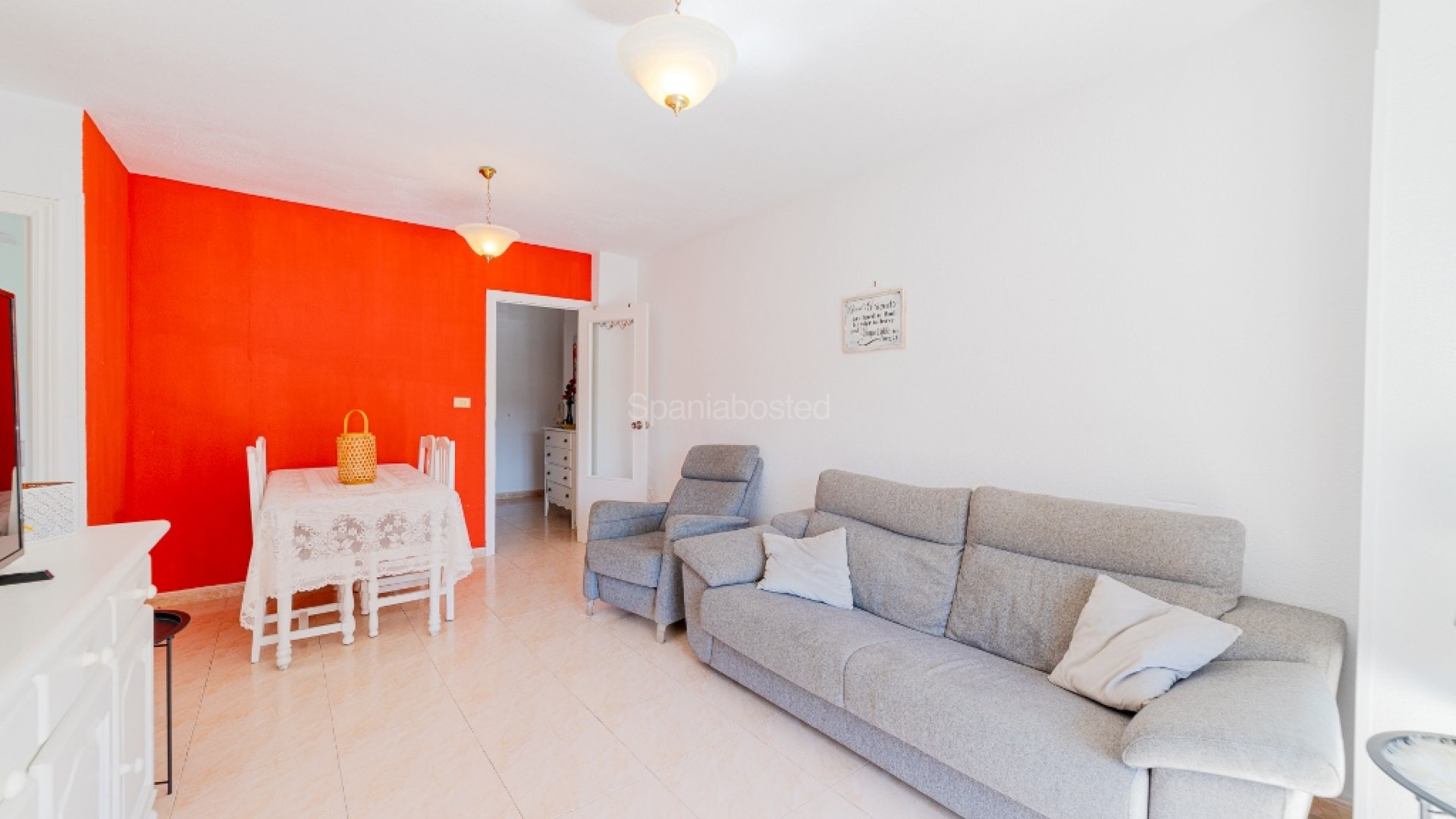 Resale - Apartment -
Punta Prima