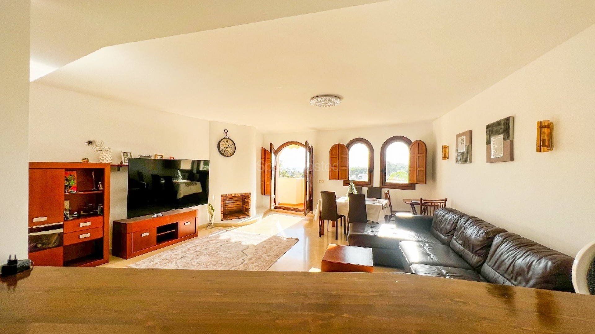 Resale - Apartment -
Punta Prima