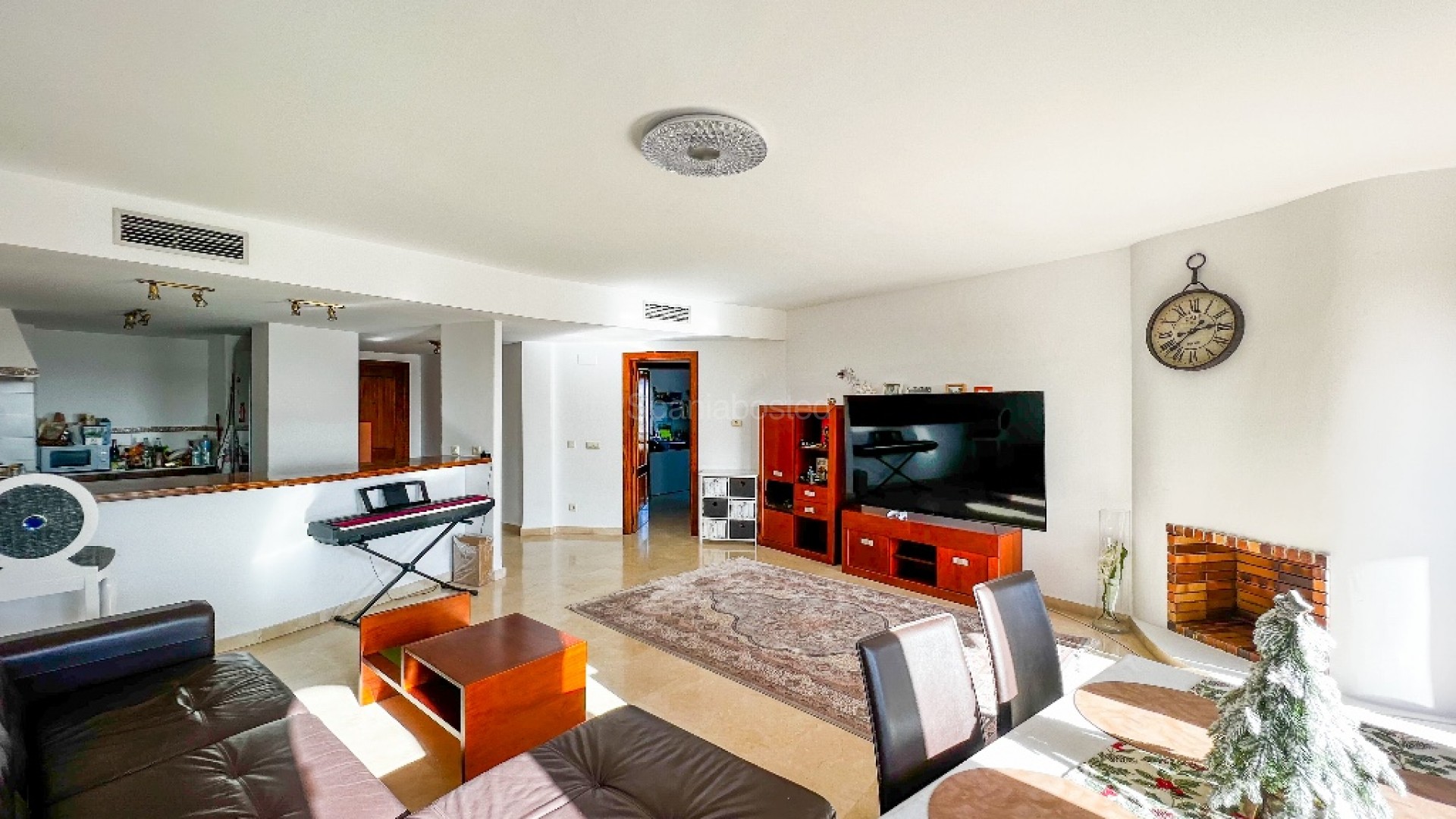 Resale - Apartment -
Punta Prima