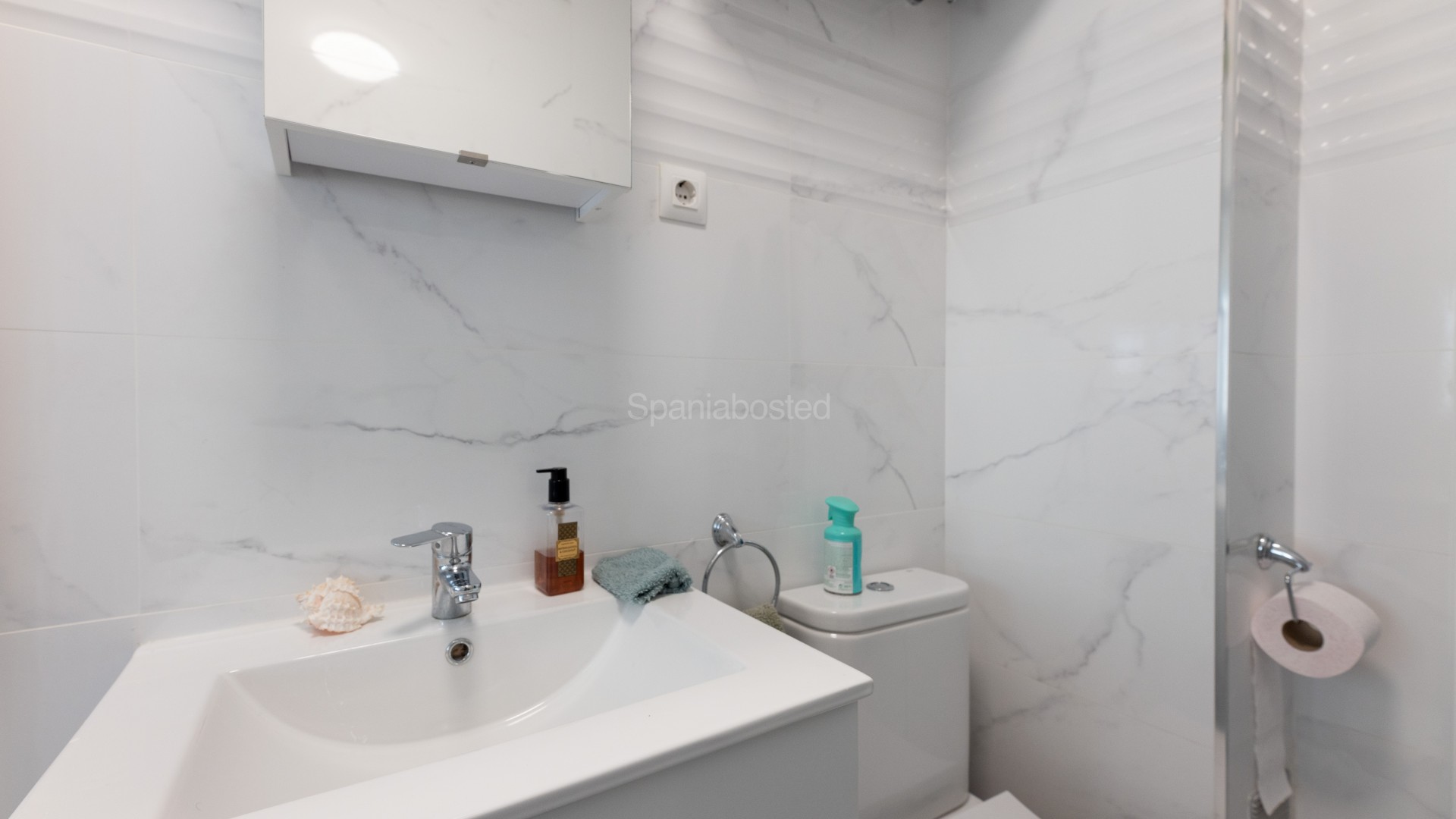 Resale - Apartment -
Punta Prima