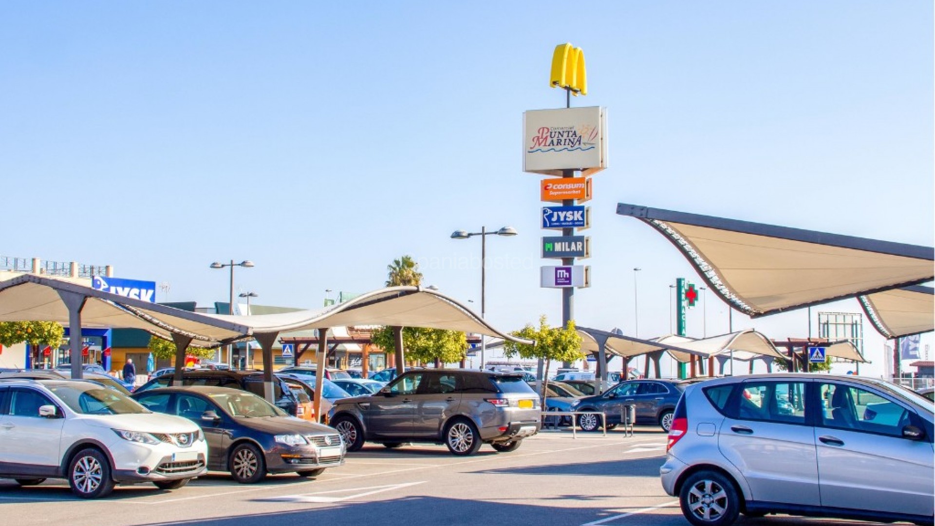 Resale - Apartment -
Punta Prima