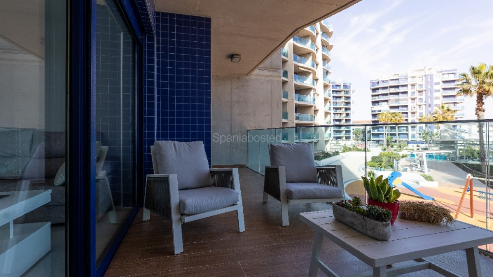 Resale - Apartment -
Punta Prima