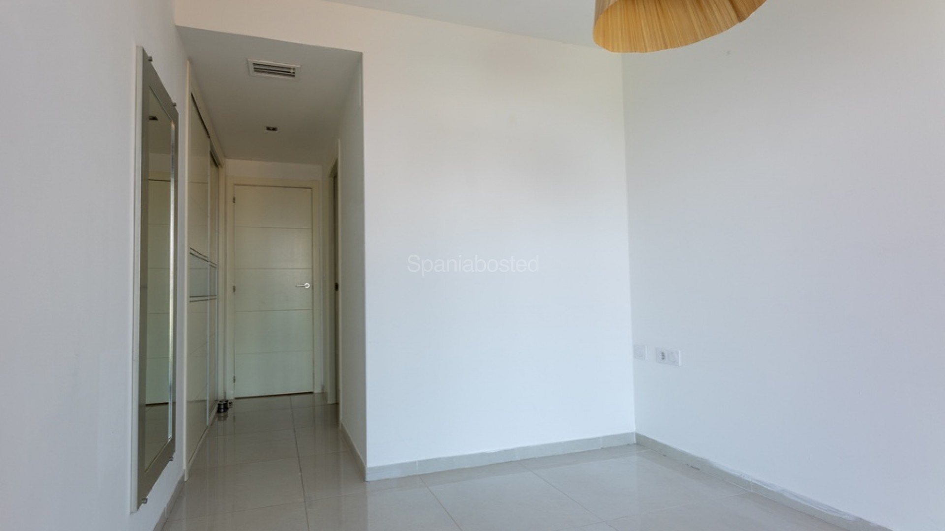 Resale - Apartment -
Punta Prima