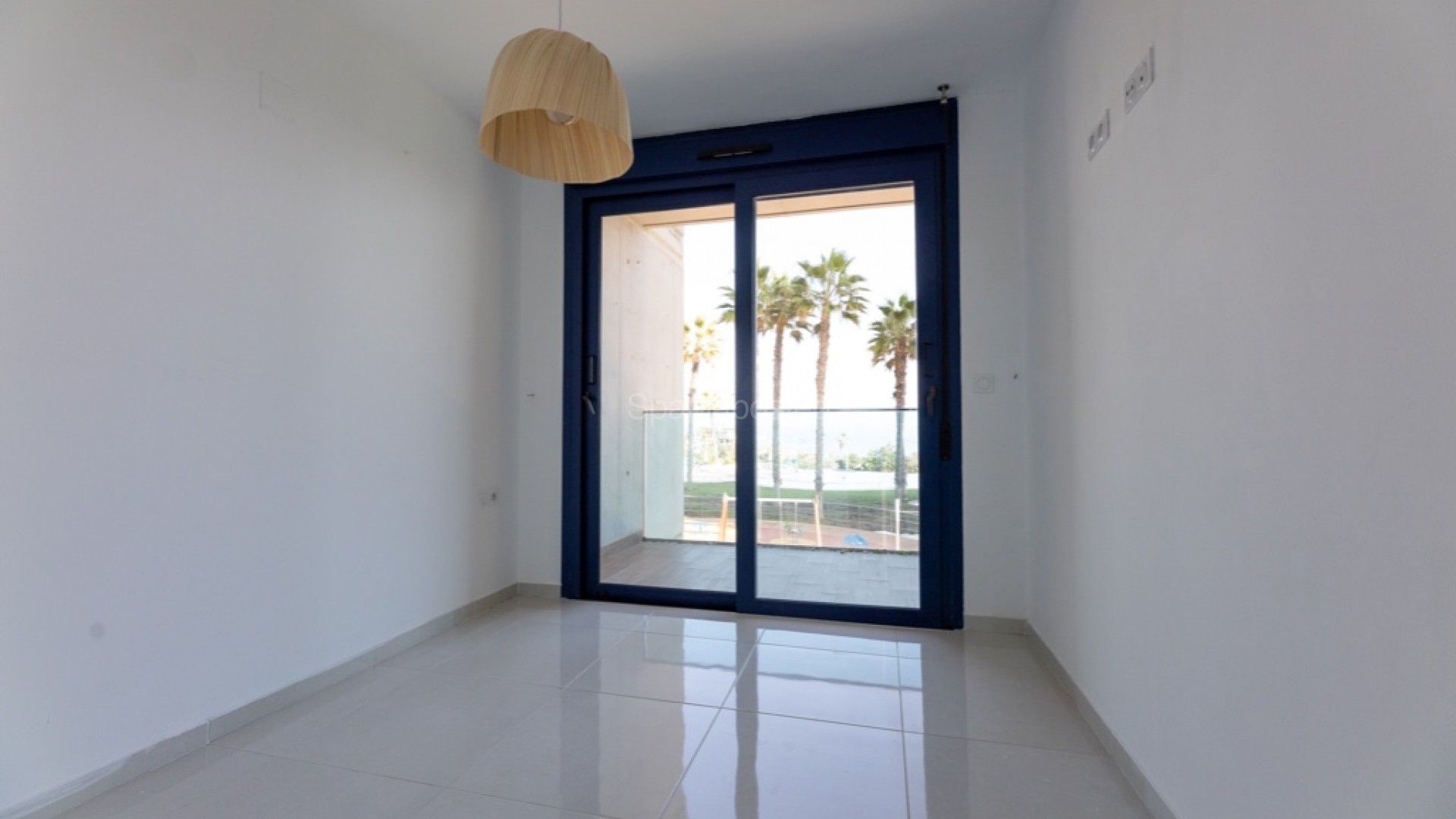 Resale - Apartment -
Punta Prima