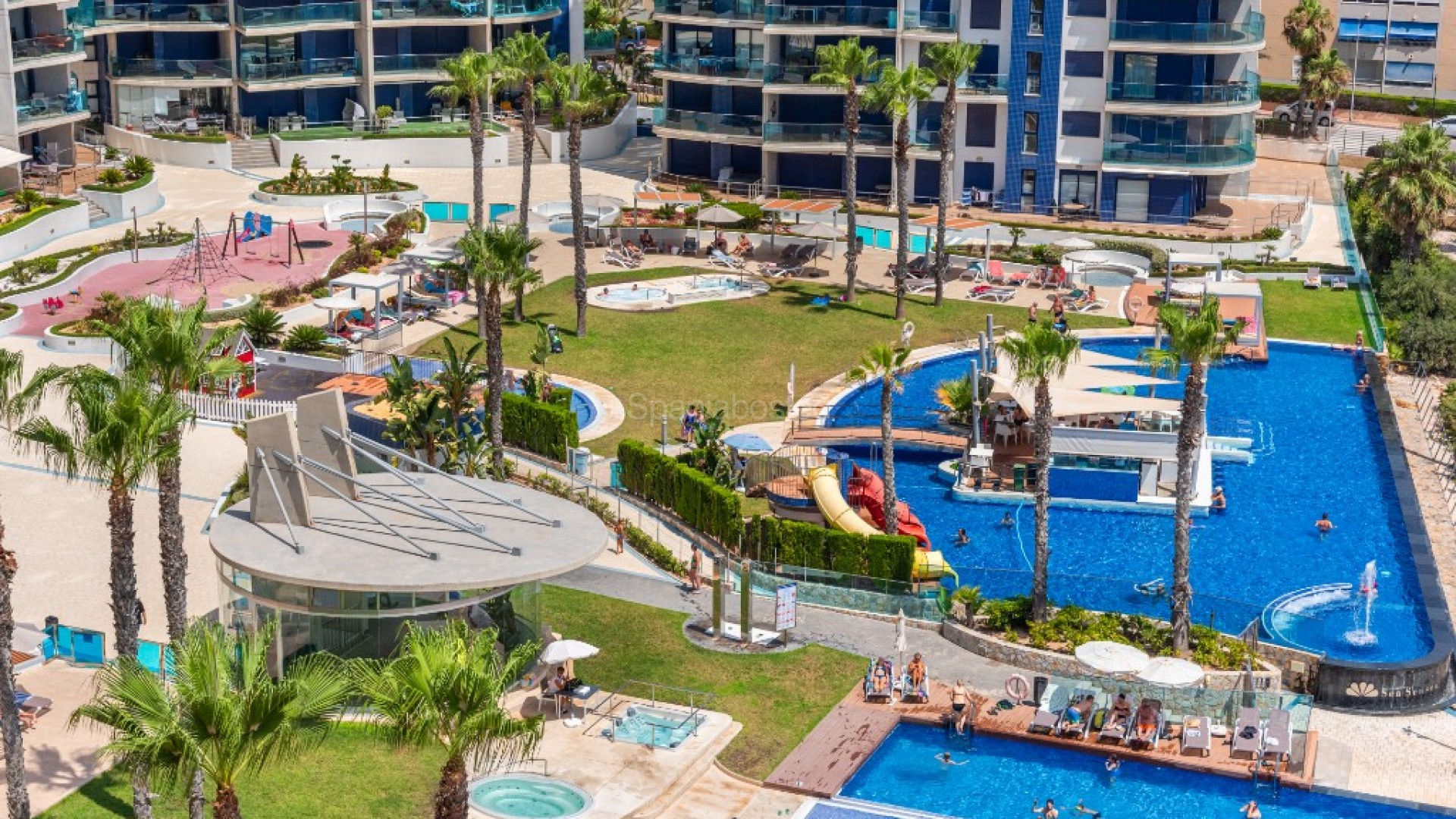 Resale - Apartment -
Punta Prima