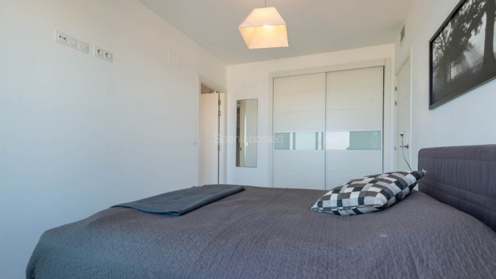 Resale - Apartment -
Punta Prima