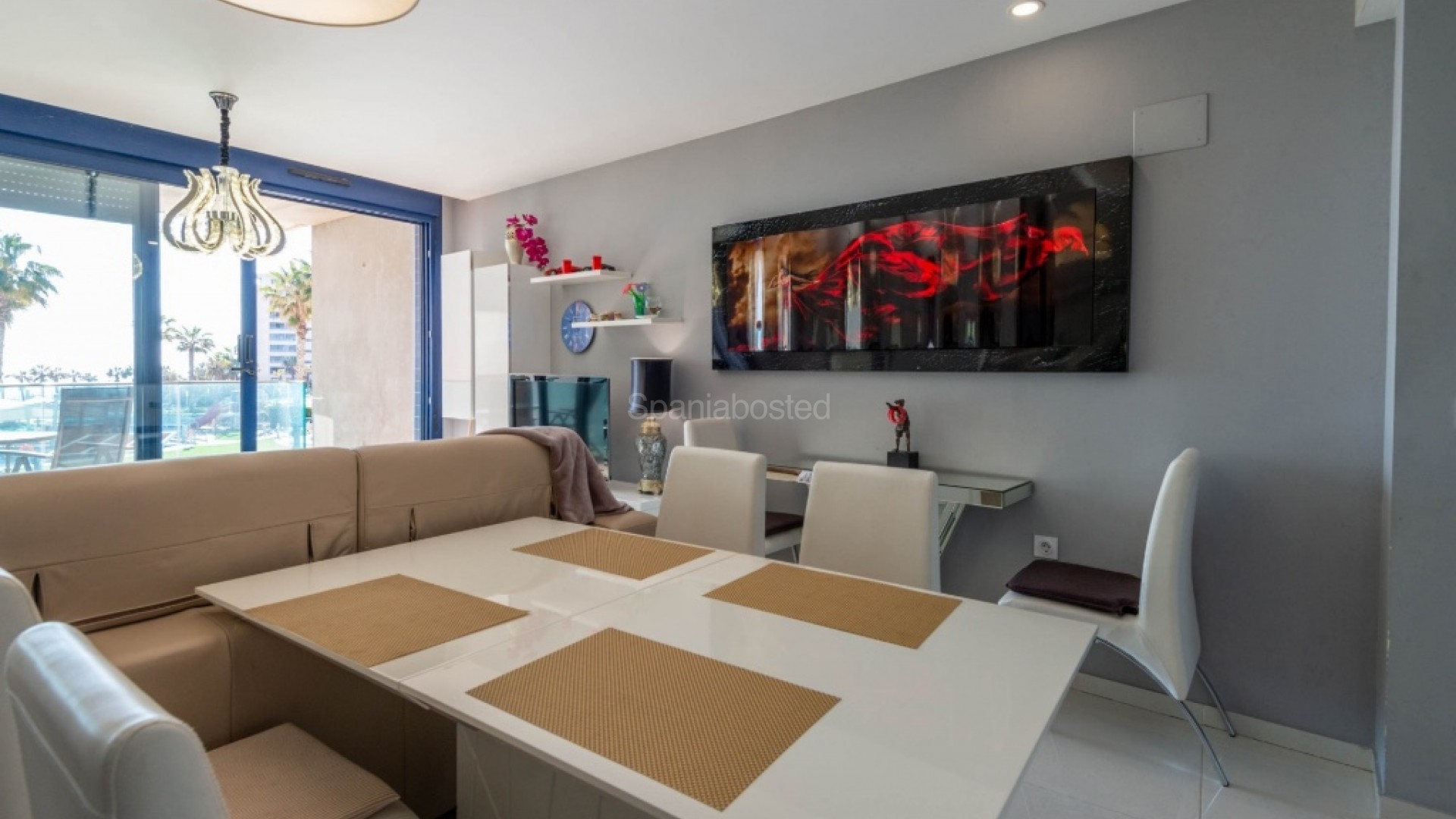 Resale - Apartment -
Punta Prima