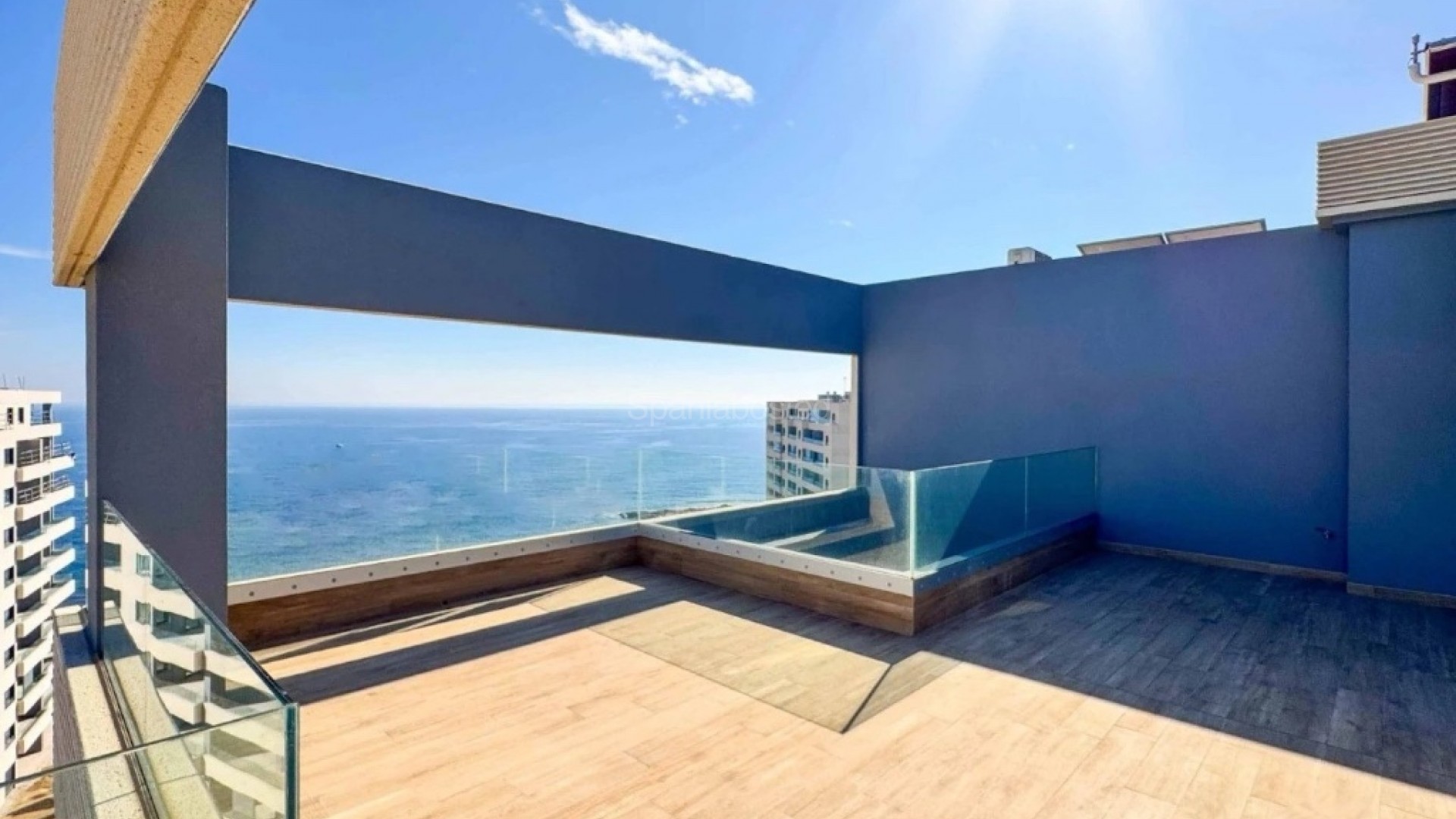 Resale - Apartment -
Punta Prima