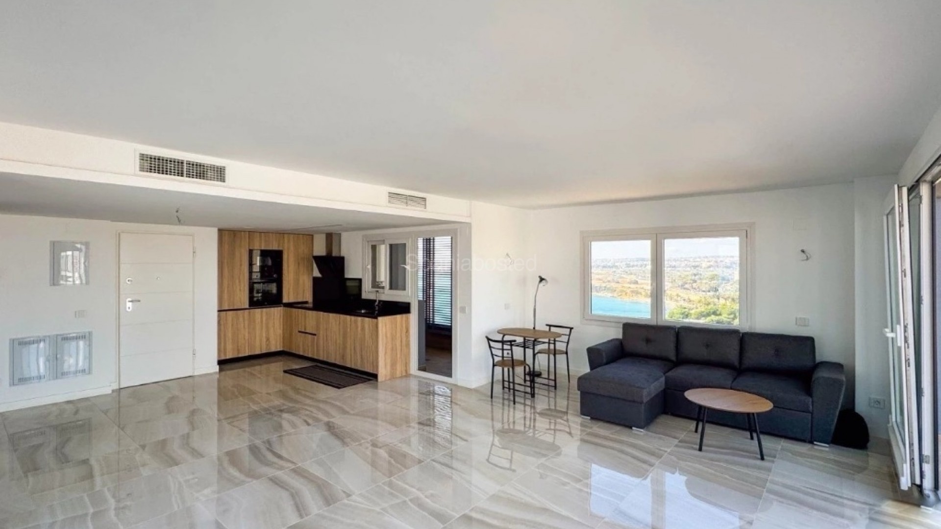 Resale - Apartment -
Punta Prima