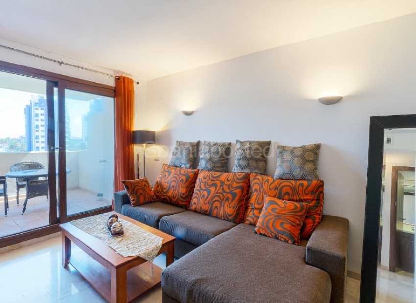 Resale - Apartment -
Punta Prima