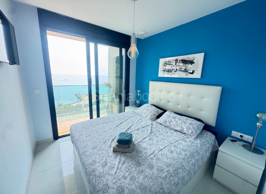 Resale - Apartment -
Punta Prima