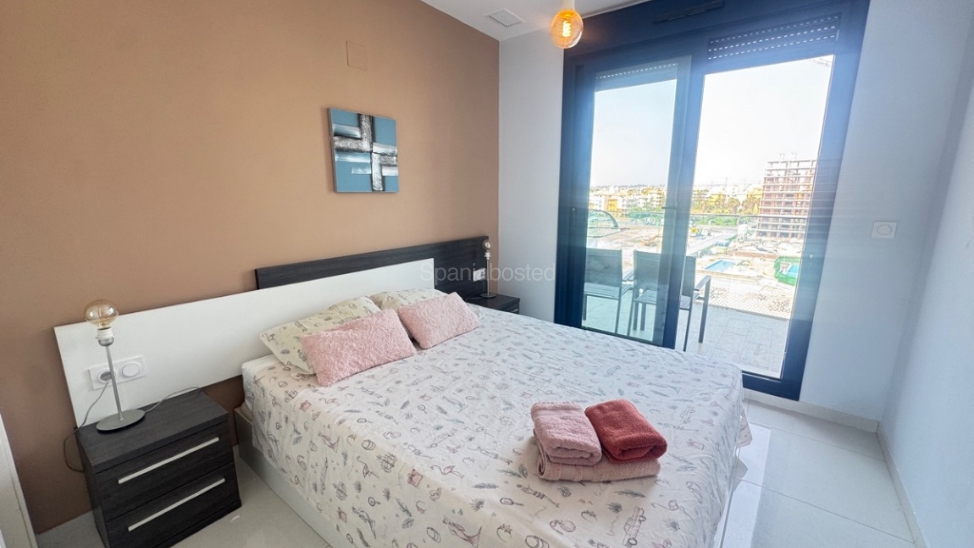 Resale - Apartment -
Punta Prima