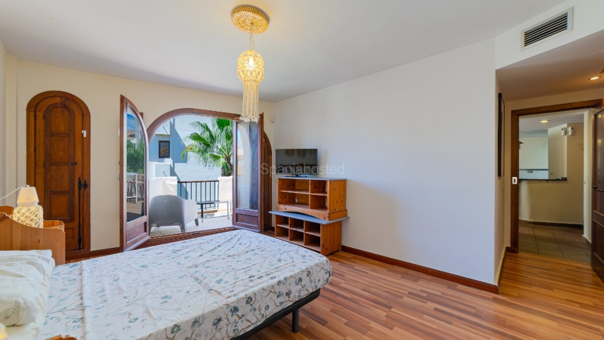 Resale - Apartment -
Punta Prima