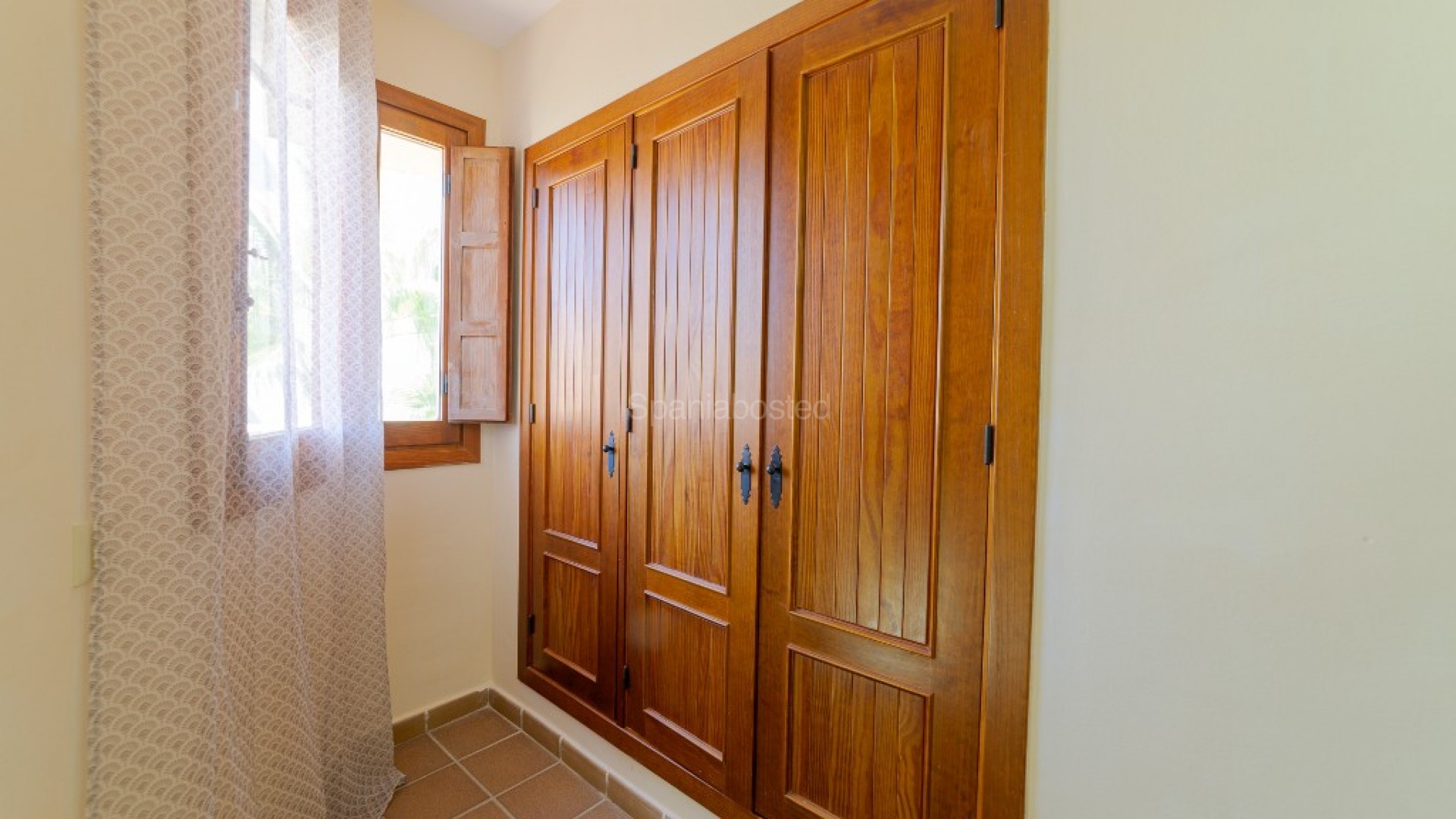 Resale - Apartment -
Punta Prima