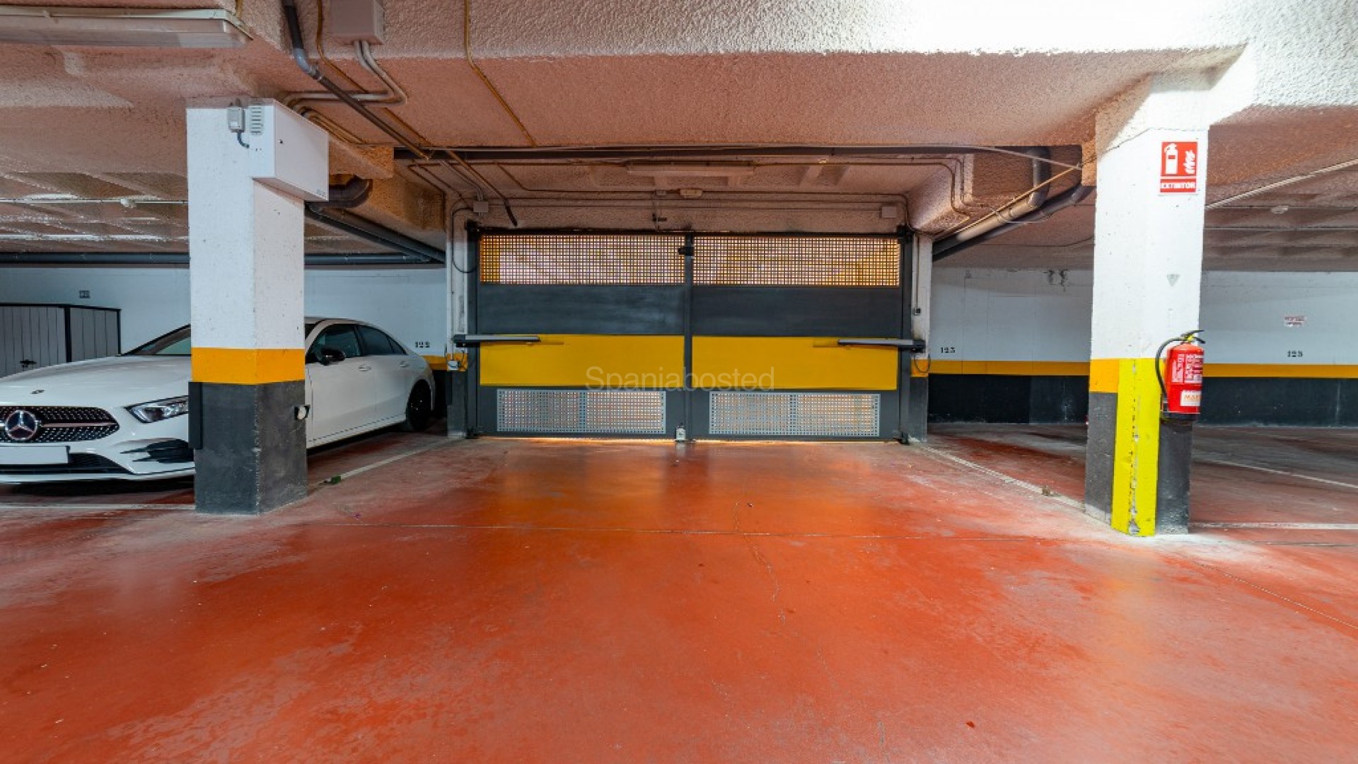 Resale - Apartment -
Punta Prima