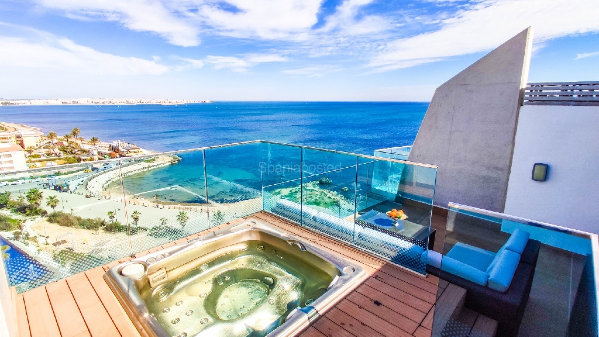 Resale - Apartment -
Punta Prima