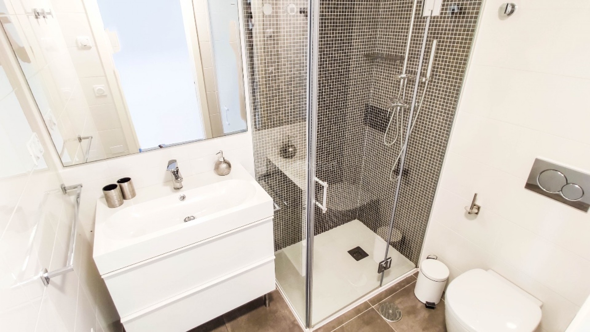 Resale - Apartment -
Punta Prima