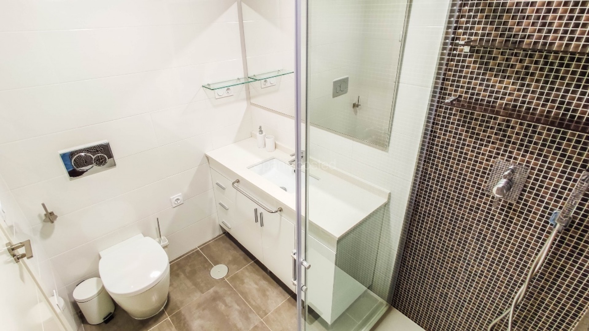 Resale - Apartment -
Punta Prima