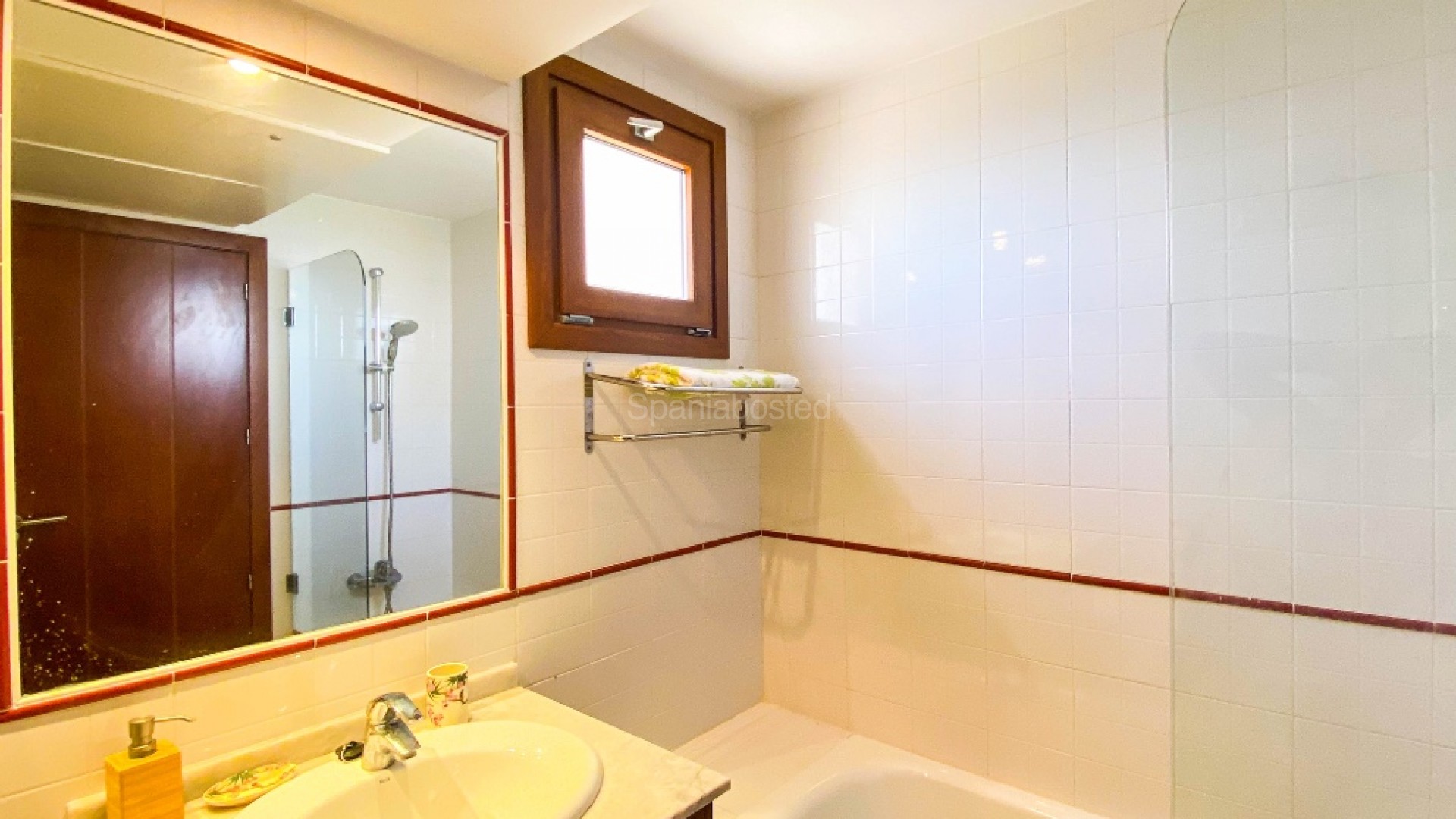 Resale - Apartment -
Punta Prima