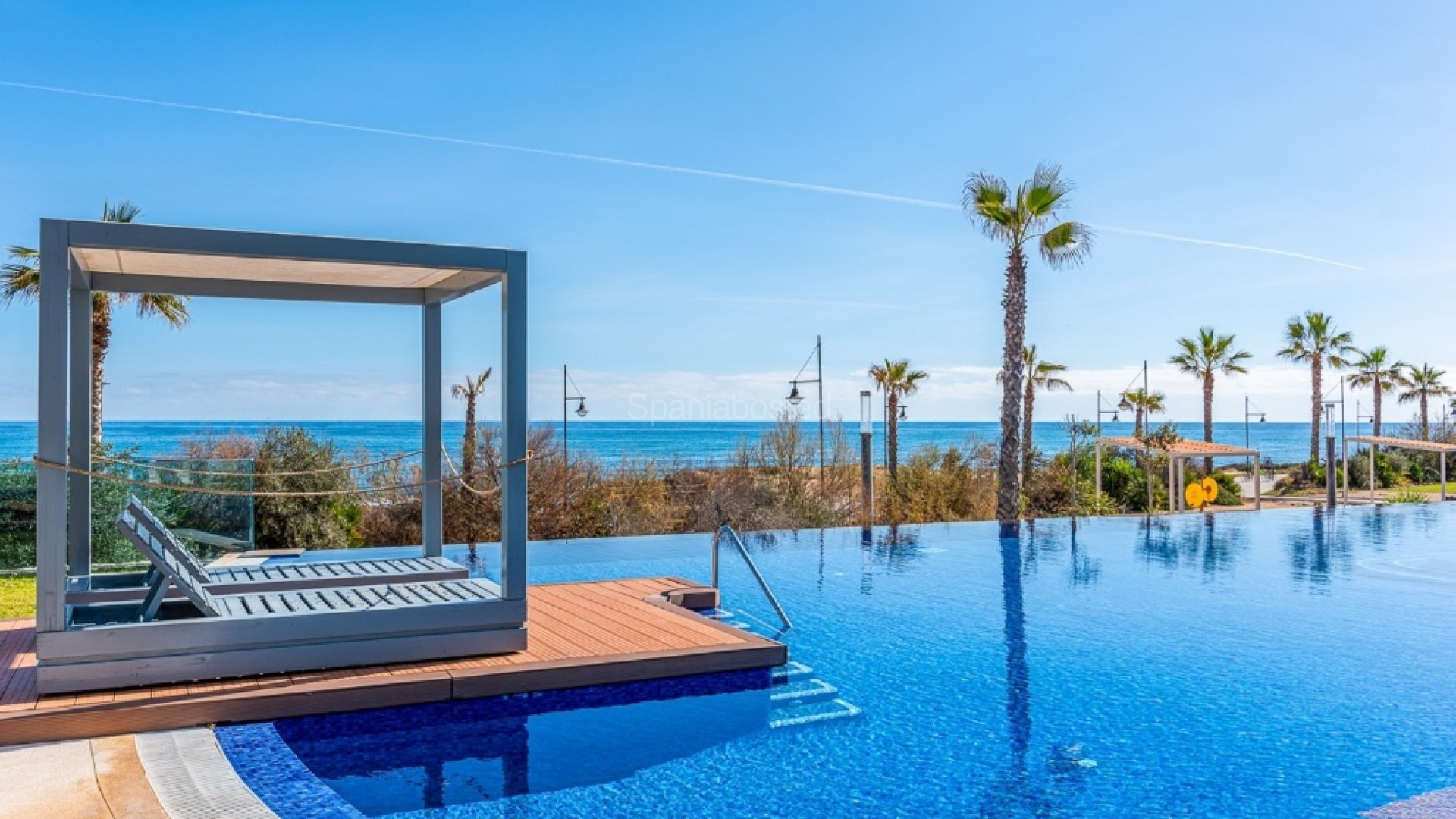 Resale - Apartment -
Punta Prima