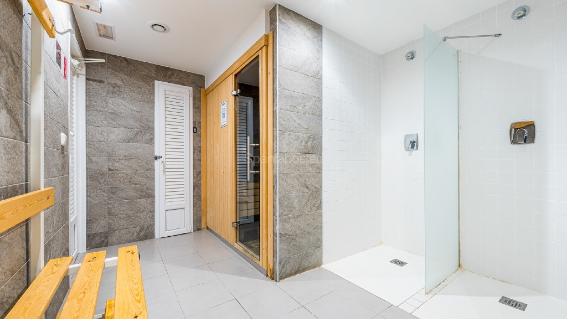 Resale - Apartment -
Punta Prima