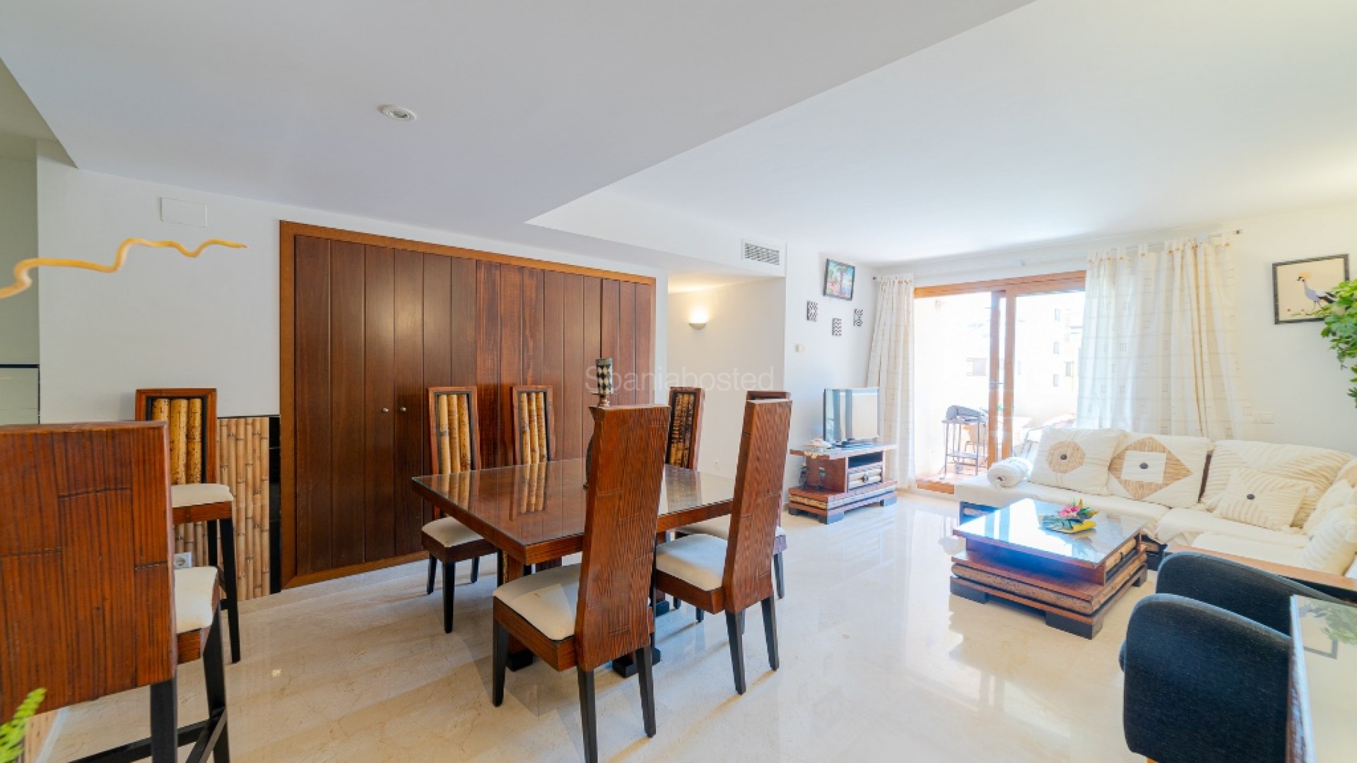 Resale - Apartment -
Punta Prima