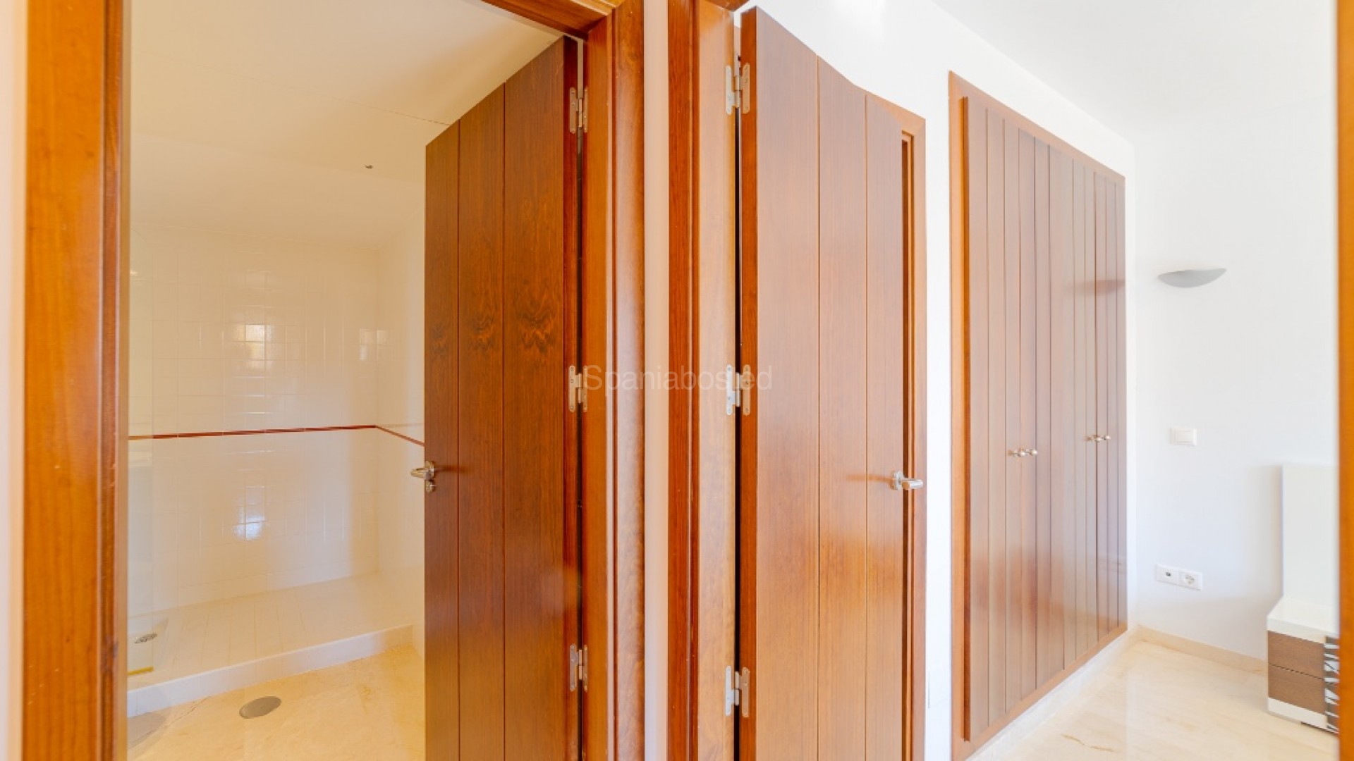 Resale - Apartment -
Punta Prima