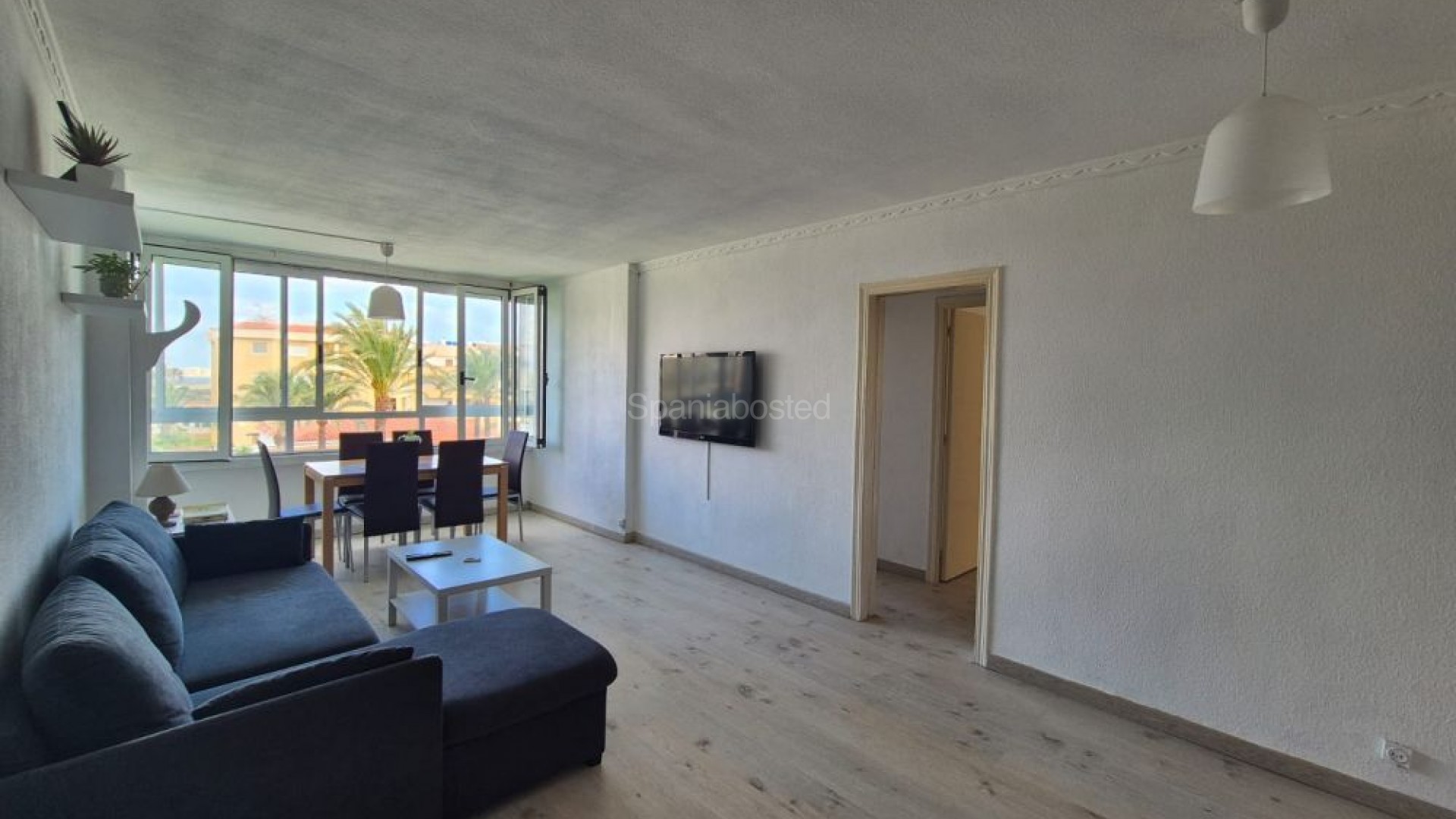 Resale - Apartment -
Punta Prima